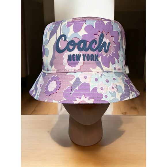 NWT Coach CBN77 Script Floral Print Bucket Hat Size XS/S - Picture 1 of 5